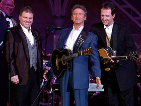 Larry Gatlin & The Gatlin Brothers