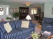 Anchor Inn on the Lake Bed and Breakfast