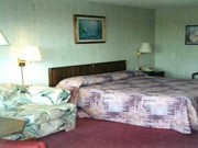 Knights Inn & Suites