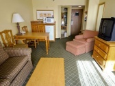 Holiday Inn Express 76