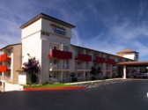 Holiday Inn Express 76