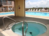 Holiday Inn Express 76