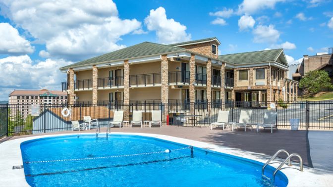 Suburban Studios Branson On The Strip - Branson MO