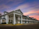 Econo Lodge (Formerly Serenity Inn)