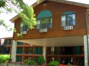 Fall Creek Inn & Suites
